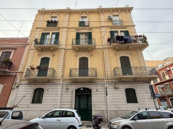 intera palazzina in vendita a Bari in zona Libertà