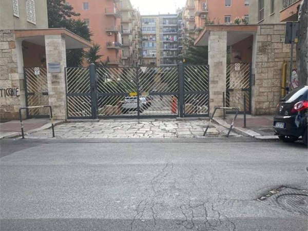 appartamento in vendita a Bari in zona Picone