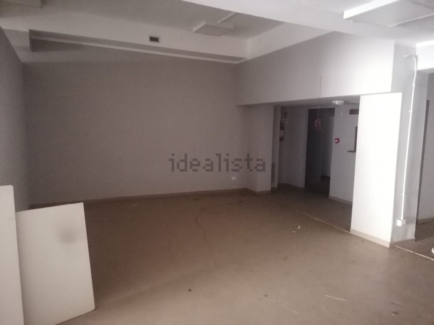 locale commerciale in vendita a Bari in zona San Pasquale