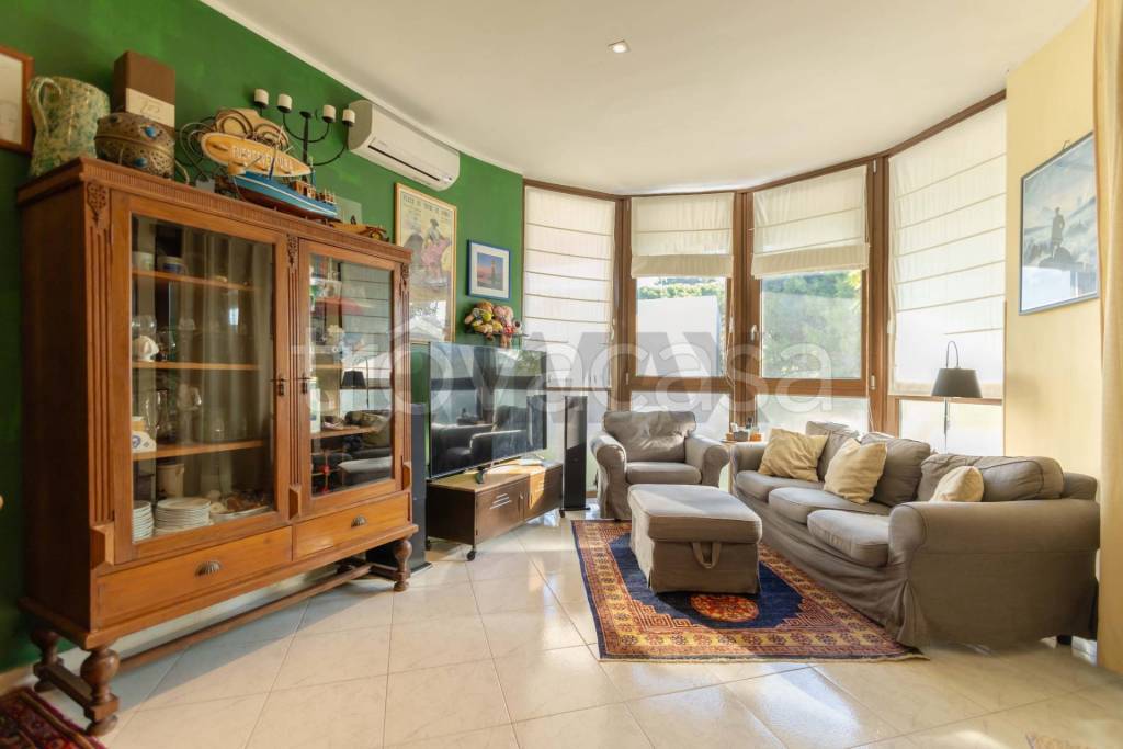 appartamento in vendita a Bari in zona Torre a Mare