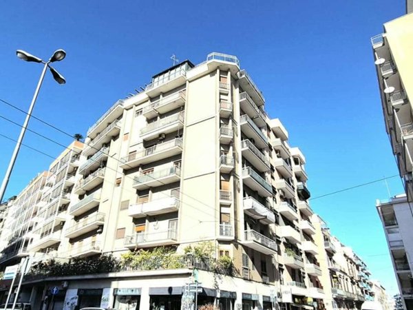 appartamento in vendita a Bari in zona Carrassi