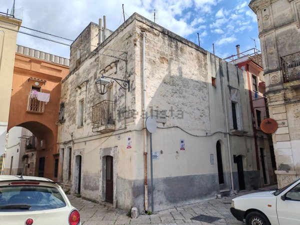 casa indipendente in vendita a Bari in zona Ceglie del Campo