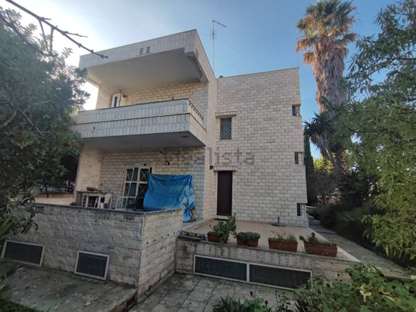 casa indipendente in vendita a Bari in zona Palese/Macchie