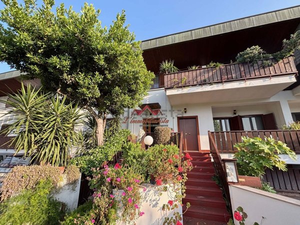 casa indipendente in vendita a Bari in zona San Pasquale