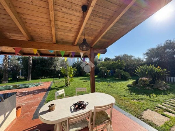 casa indipendente in vendita a Bari in zona Palese/Macchie