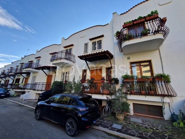 casa indipendente in vendita a Bari in zona San Pasquale