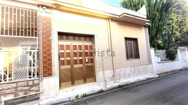 appartamento in vendita a Bari in zona Carbonara