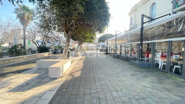 casa indipendente in vendita a Bari in zona Torre a Mare