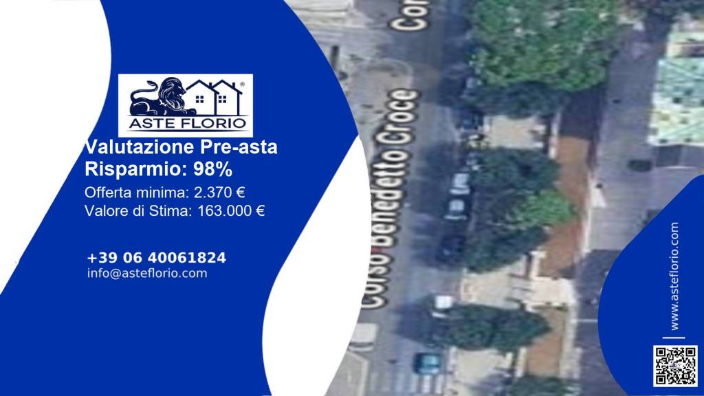 locale commerciale in vendita a Bari in zona Carrassi