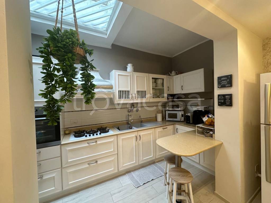 appartamento in vendita a Bari in zona Poggiofranco