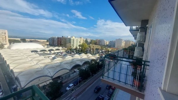appartamento in vendita a Bari in zona Libertà