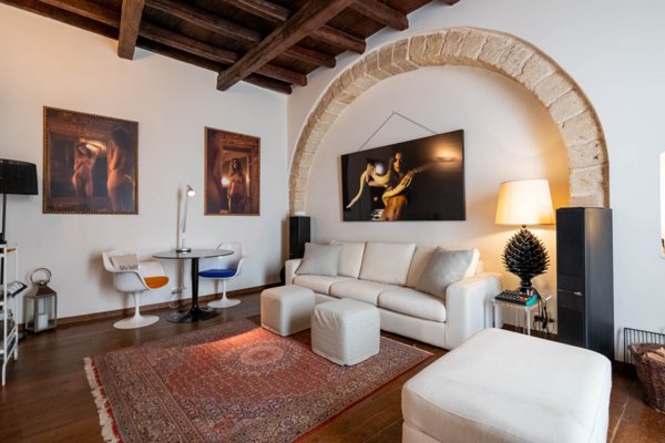 casa indipendente in vendita a Bari in zona Murat