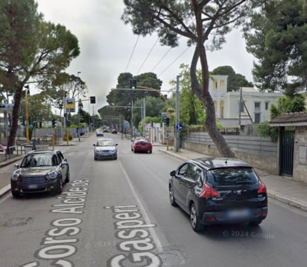 casa indipendente in vendita a Bari in zona Carbonara