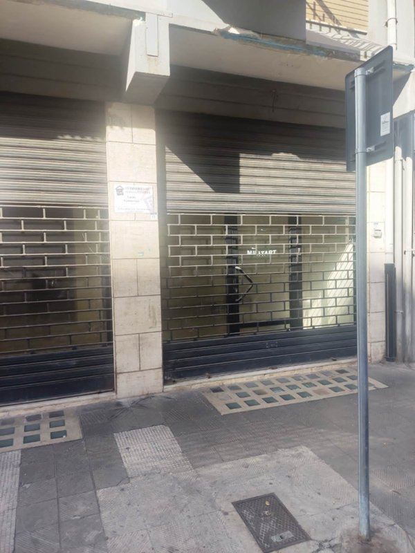 locale commerciale in vendita a Bari in zona Libertà