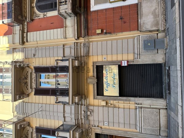 trivano in vendita a Bari in zona Murat