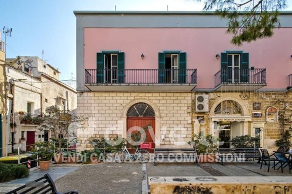 casa indipendente in vendita a Bari in zona Carbonara