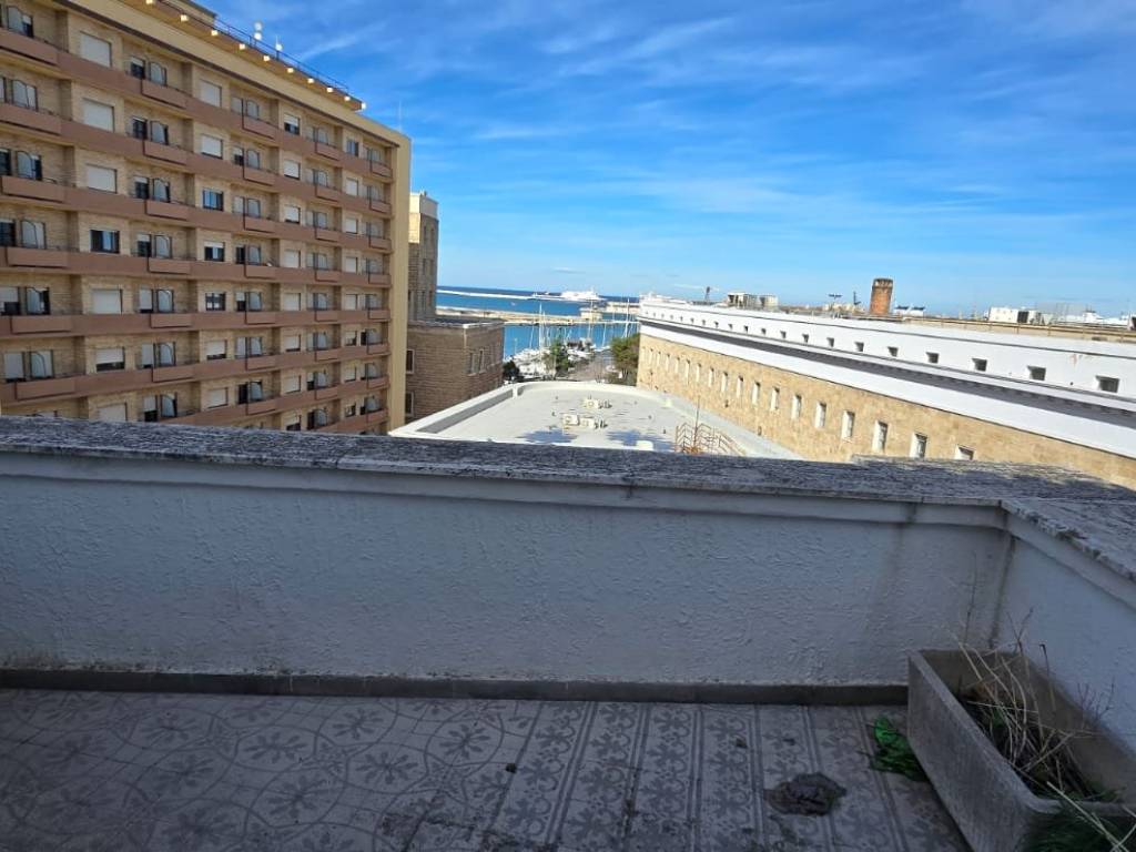appartamento in vendita a Bari in zona Murat
