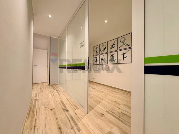 locale commerciale in vendita a Bari in zona San Pasquale