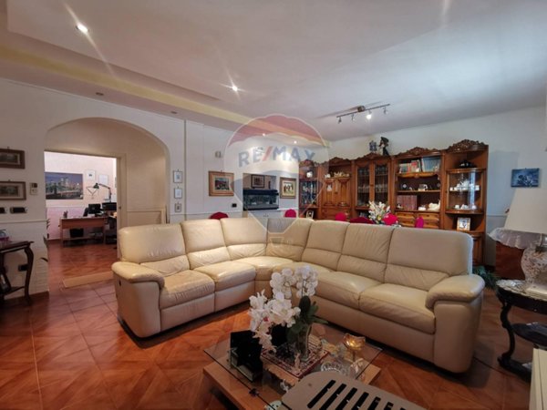 casa indipendente in vendita a Bari in zona Poggiofranco