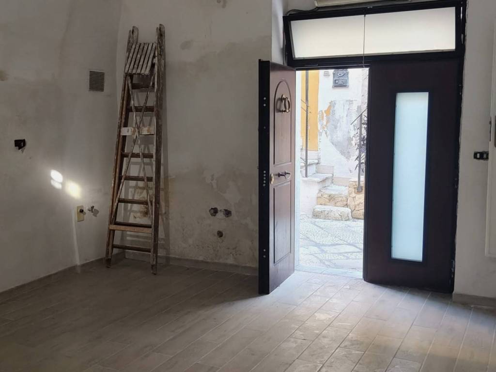 appartamento in vendita a Bari in zona Palese/Macchie