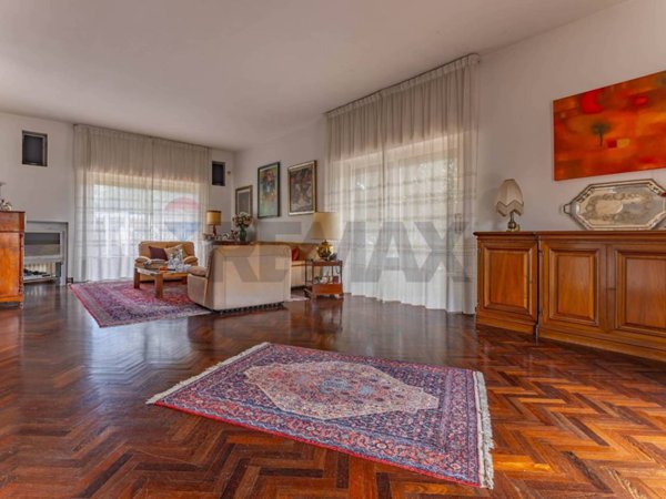 casa indipendente in vendita a Bari in zona Parco Adria