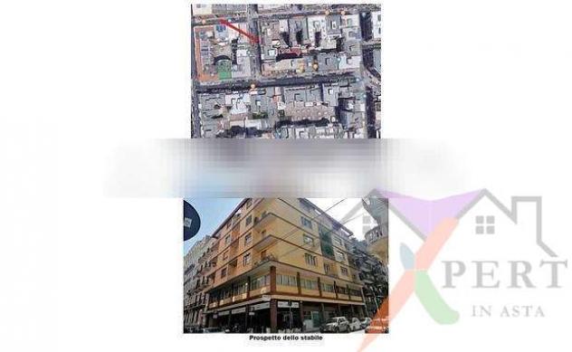 negozio in vendita a Bari in zona Murat