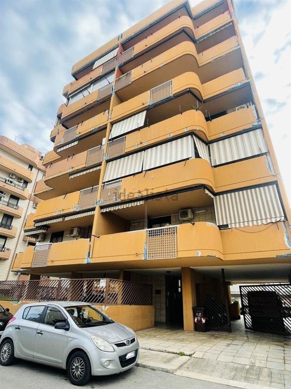 appartamento in vendita a Bari in zona San Girolamo