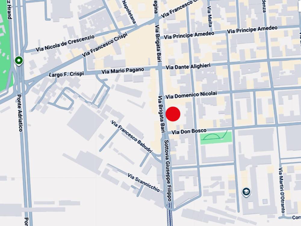 locale commerciale in vendita a Bari in zona Libertà