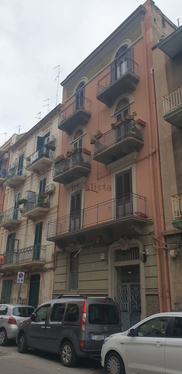 appartamento in vendita a Bari in zona Murat