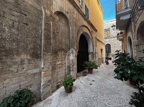 appartamento in vendita a Bari in zona Città Vecchia