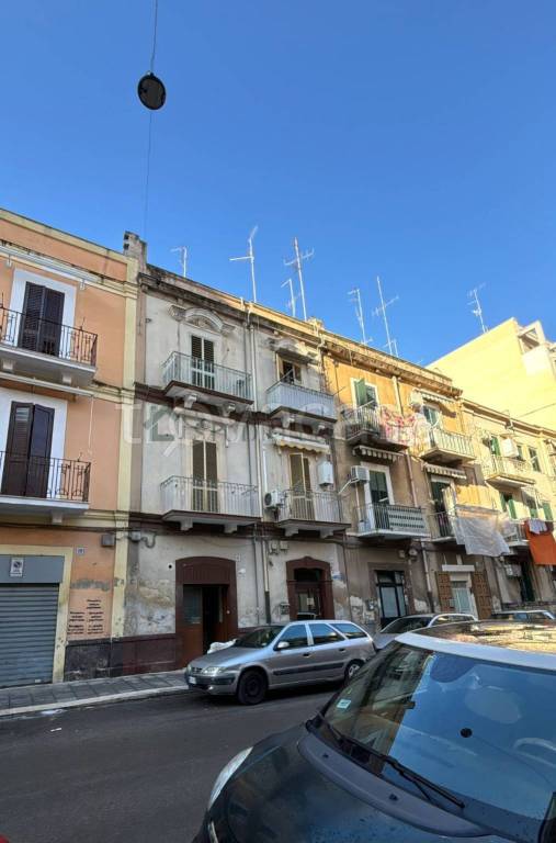 negozio in vendita a Bari in zona Libertà