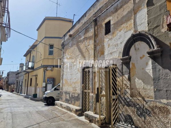 casa indipendente in vendita a Bari in zona Ceglie del Campo