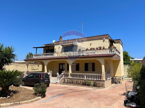 casa indipendente in vendita a Bari in zona San Giorgio
