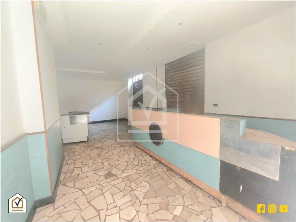 negozio in vendita a Bari in zona San Pasquale