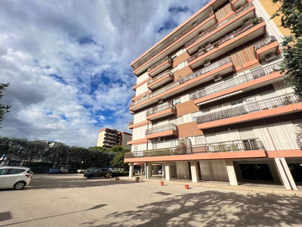 appartamento in vendita a Bari in zona Japigia