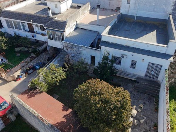 appartamento in vendita a Bari in zona Loseto