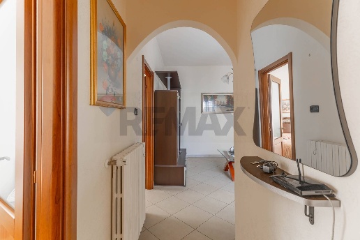 casa indipendente in vendita a Bari in zona Carbonara