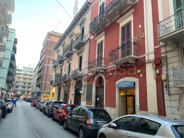 locale commerciale in vendita a Bari in zona Murat