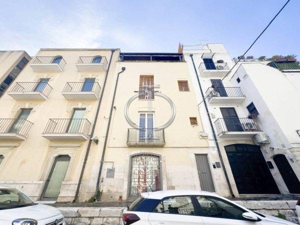 quadrivano in vendita a Bari in zona Murat