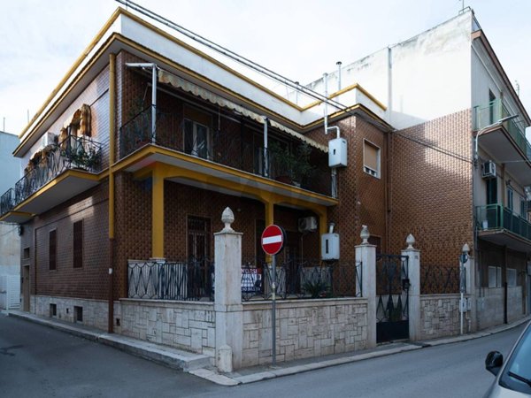 appartamento in vendita a Bari in zona Carbonara