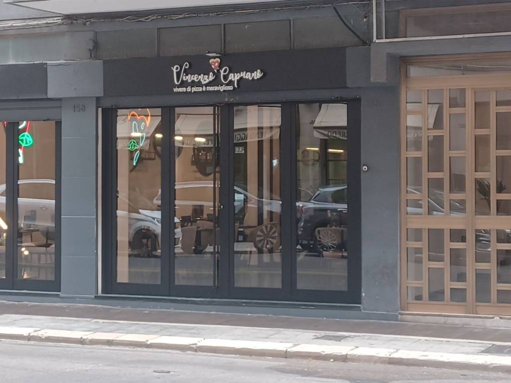 negozio in vendita a Bari in zona Murat