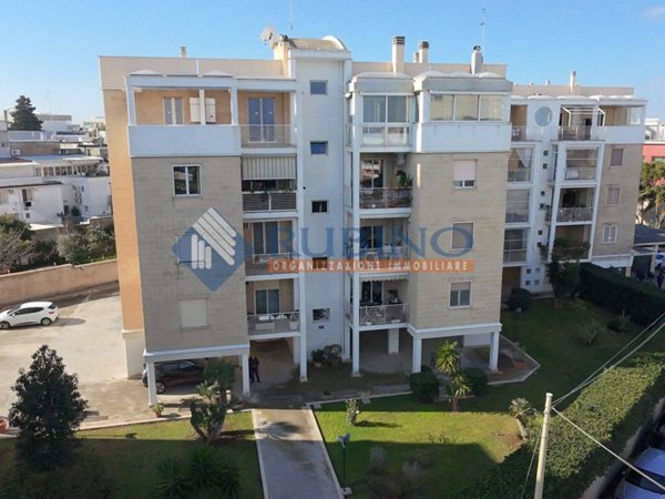 appartamento in vendita a Bari in zona Palese/Macchie
