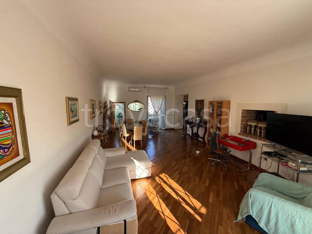 appartamento in vendita a Bari in zona Poggiofranco