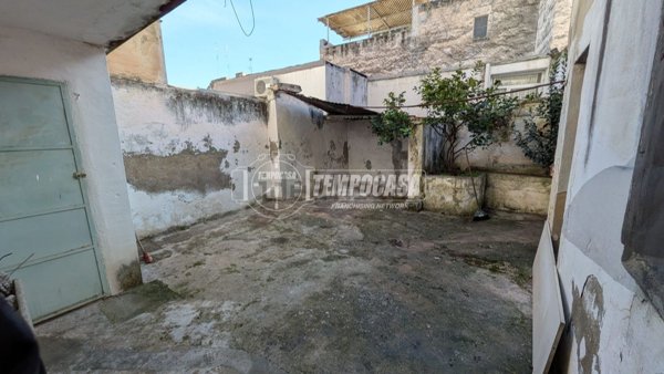 appartamento in vendita a Bari in zona Carbonara