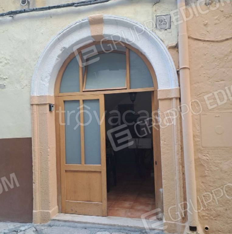 appartamento in vendita a Bari in zona Città Vecchia