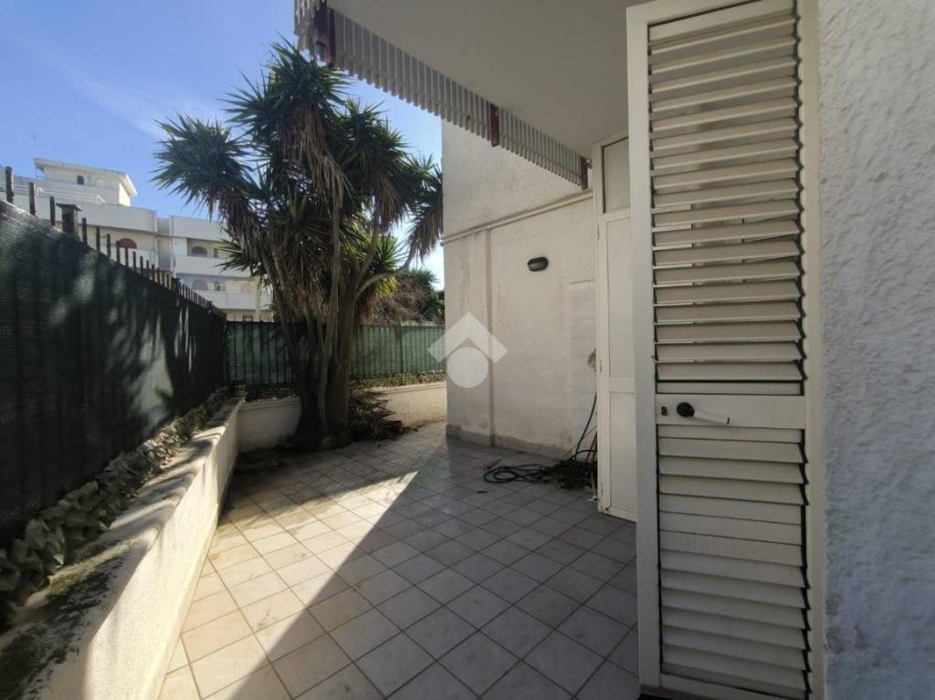 appartamento in vendita a Bari in zona Torre a Mare