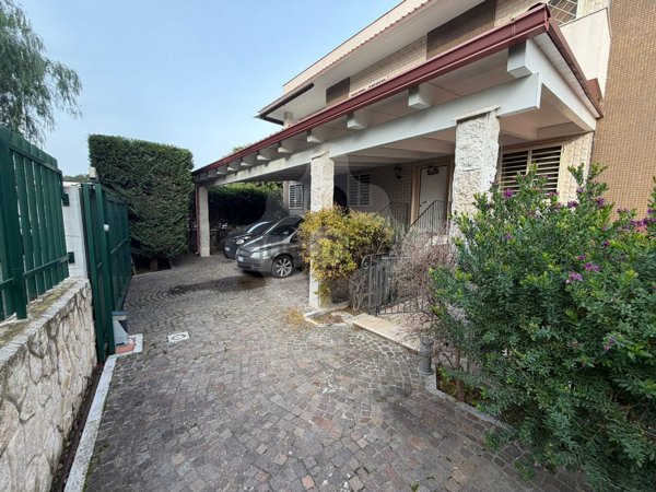casa indipendente in vendita a Bari in zona San Pasquale