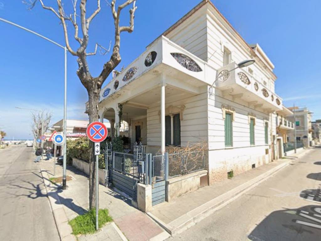 casa indipendente in vendita a Bari in zona Santo Spirito