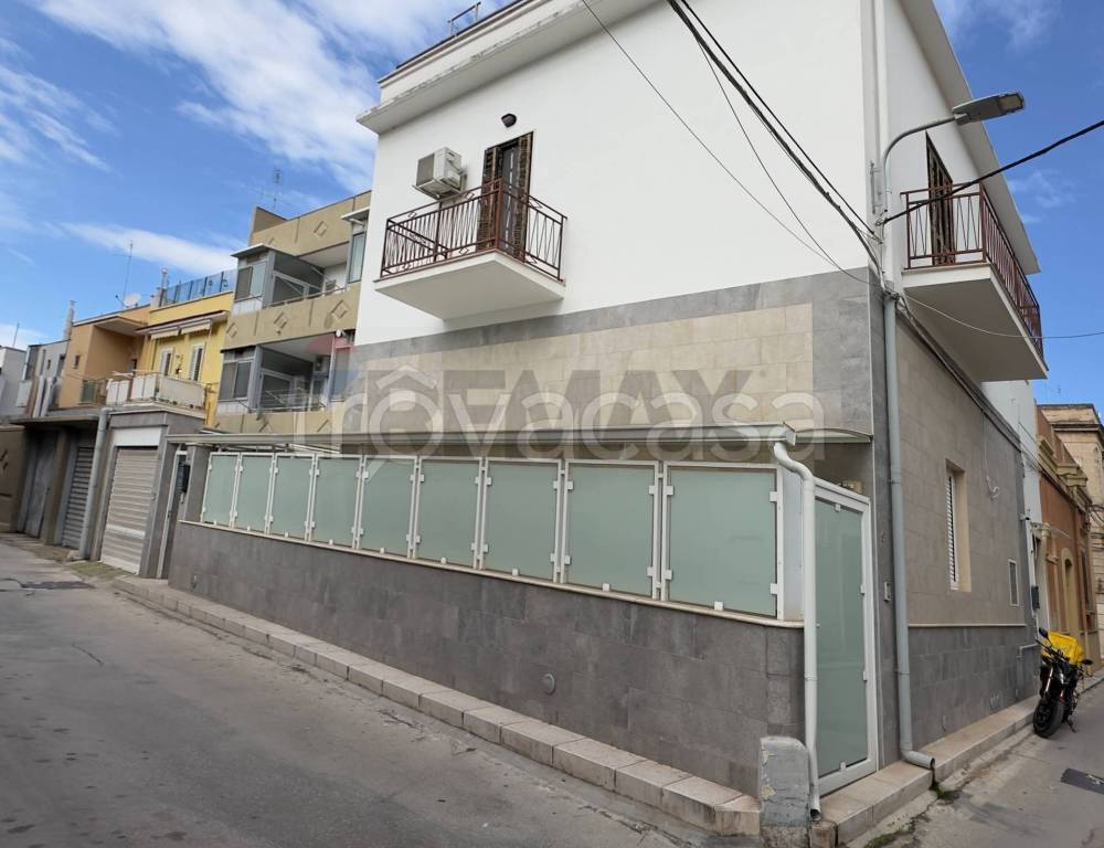 casa indipendente in vendita a Bari in zona Carrassi