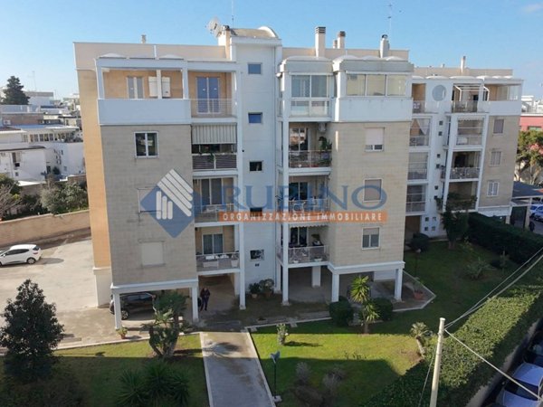 appartamento in vendita a Bari in zona Palese/Macchie
